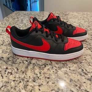 Nike Court Borough Low 2 Youth Shoes